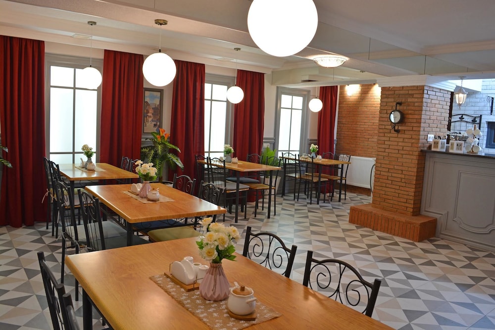Hotel Nicolas 22