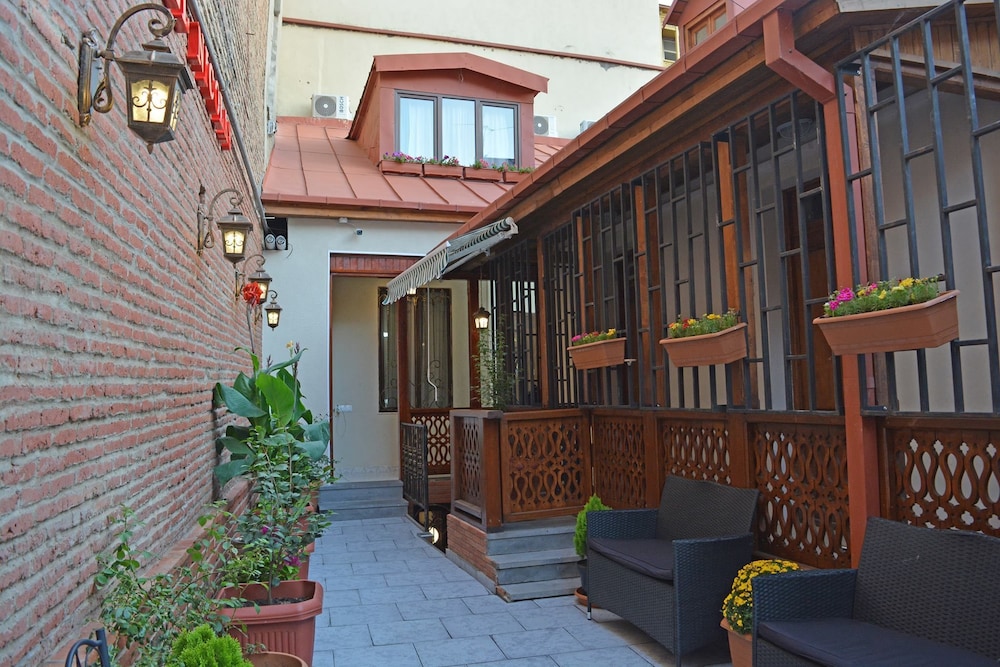 Hotel Nicolas 24