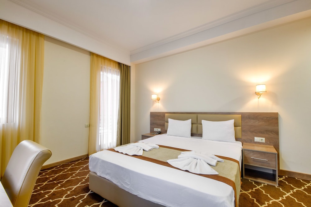 Link Hotel 10