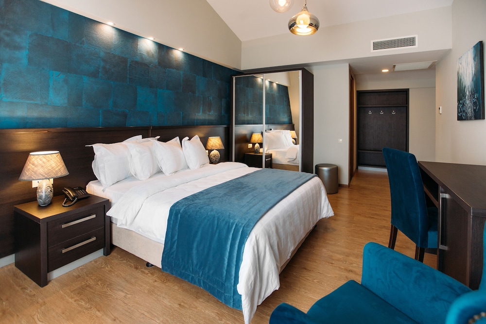 Sephia Hotel 10