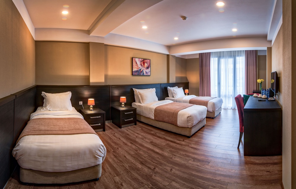 Sephia Hotel 20