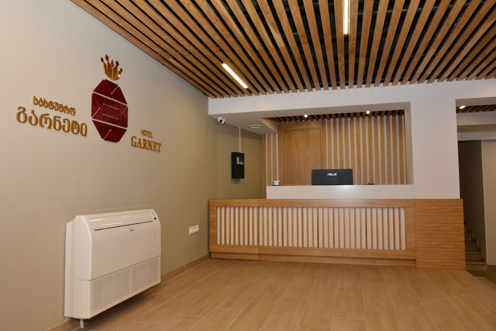 Hotel Garnet 5