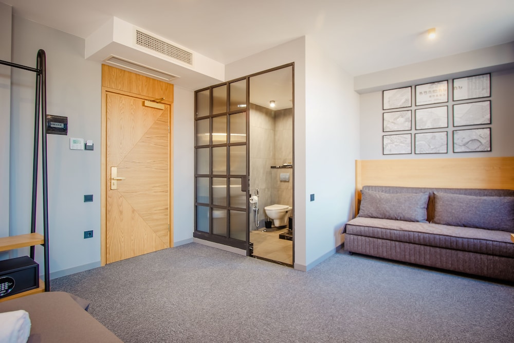 Tuta Hotel 22