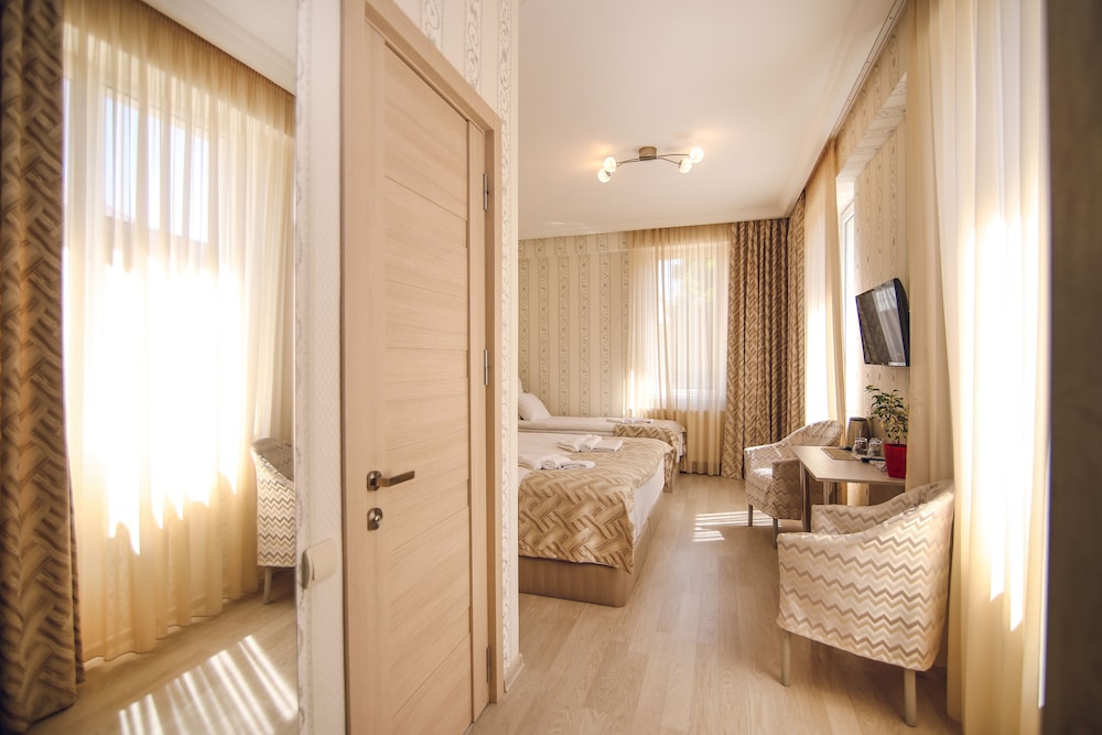 Hotel Kenari 19