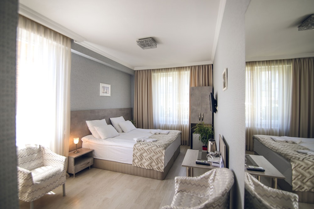 Hotel Kenari 9