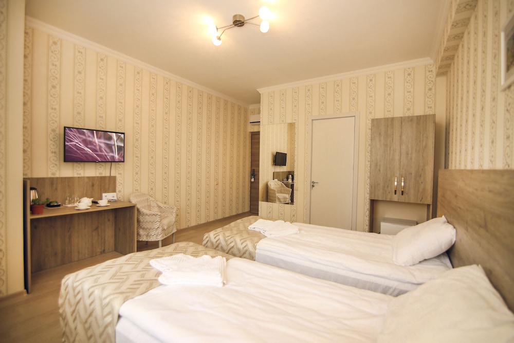 Hotel Kenari 18