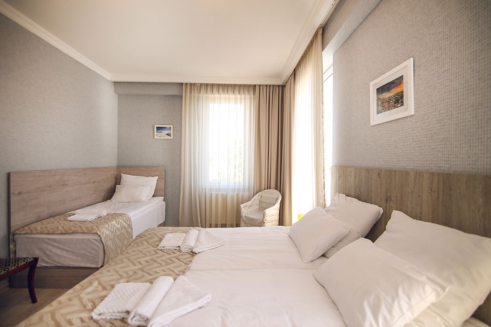 Hotel Kenari 24