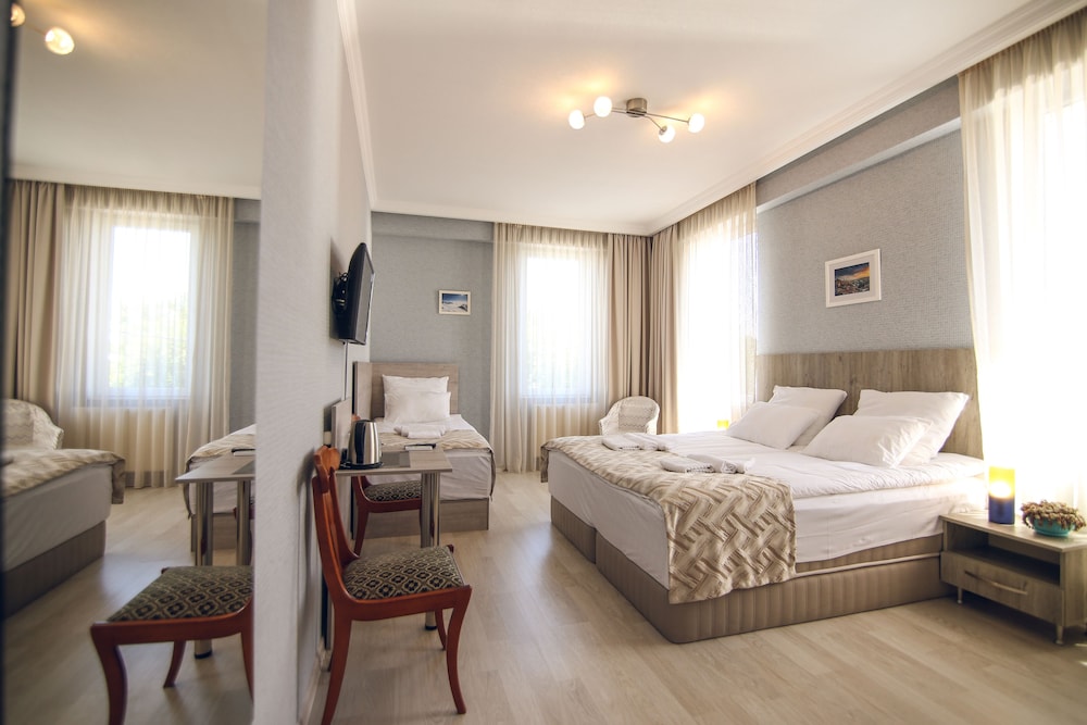 Hotel Kenari 22