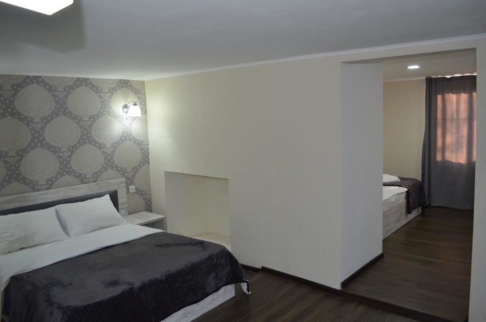 Harmony Hotel 5