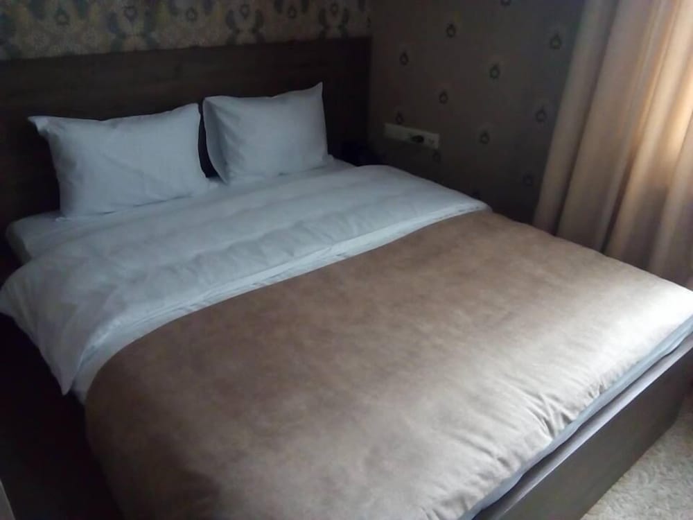 Old Garden Hotel 10