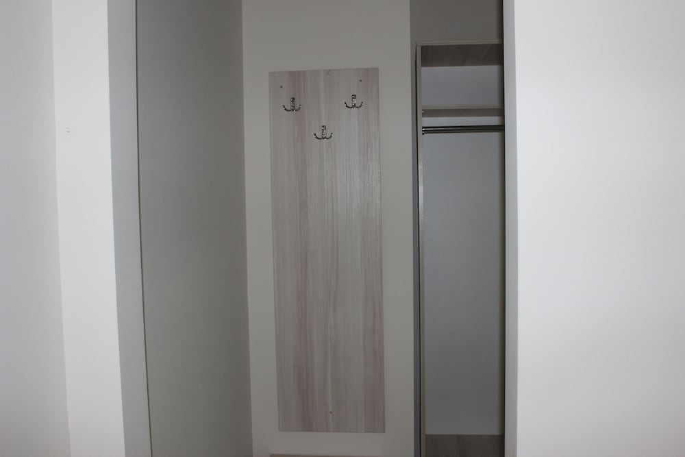 Hotel 7 16