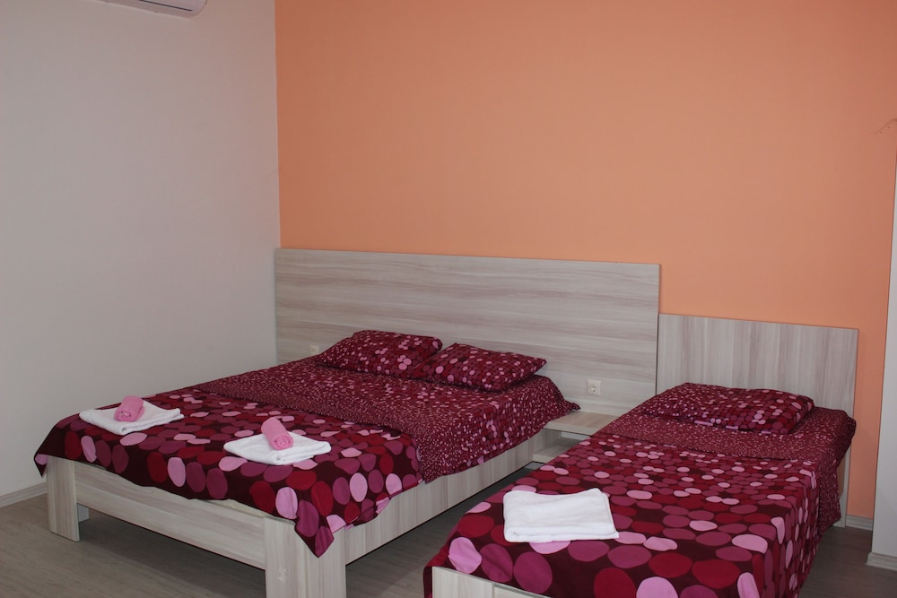 Hotel 7 3