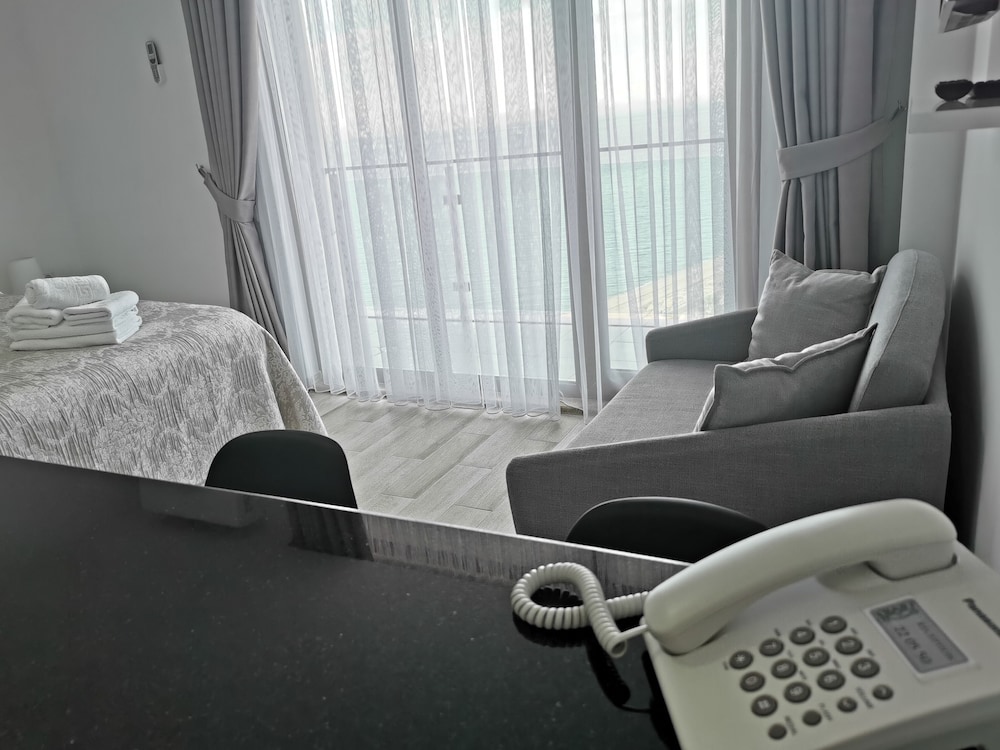 Aqua Batumi Hotel & Apartments 22