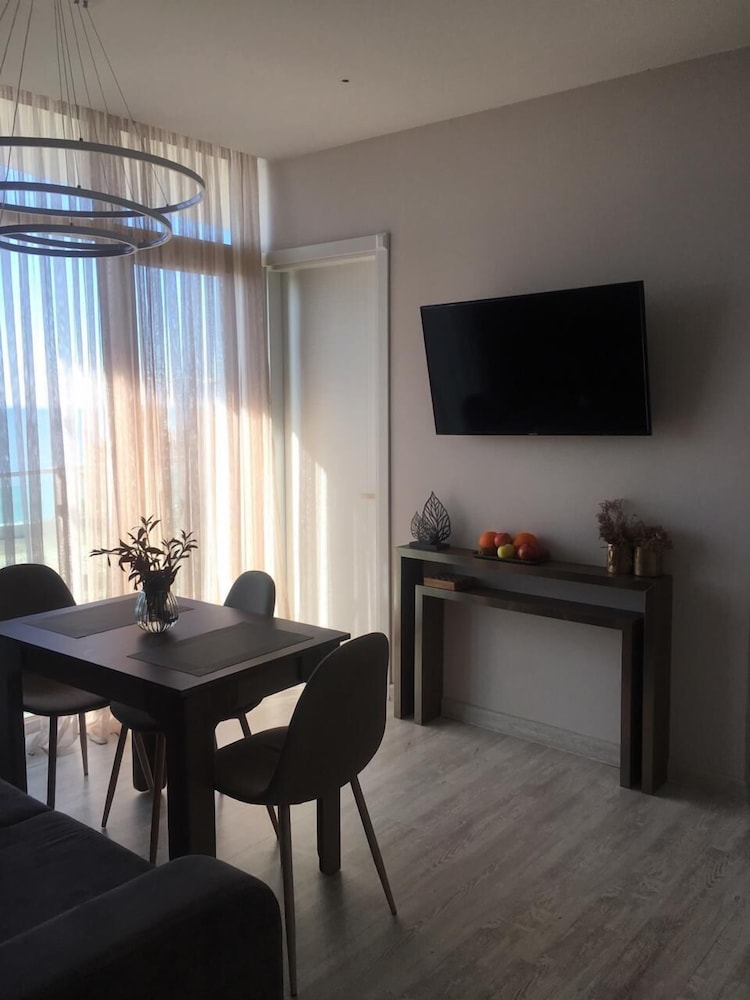 Aqua Batumi Hotel & Apartments 18