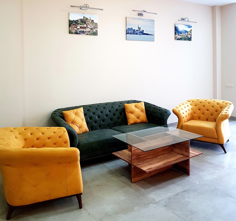 Aqua Batumi Hotel & Apartments 3
