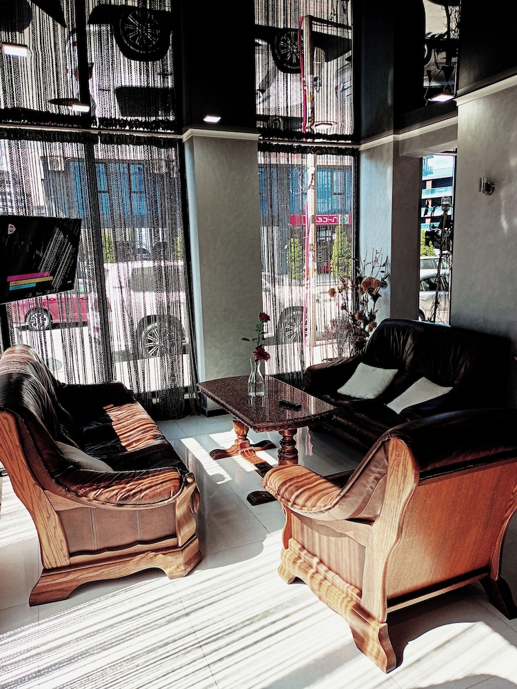 Hotel Batumi Inn 6