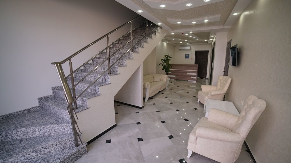 Dream Tower 16