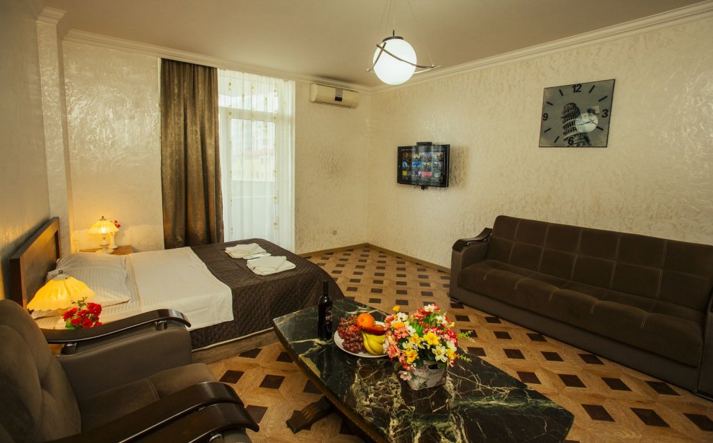 Royal Apartments 5