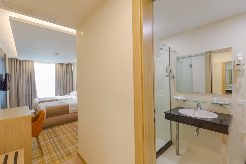 Best Western Premier Batumi 14