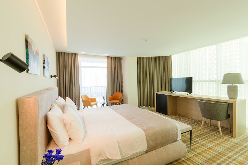 Best Western Premier Batumi 5
