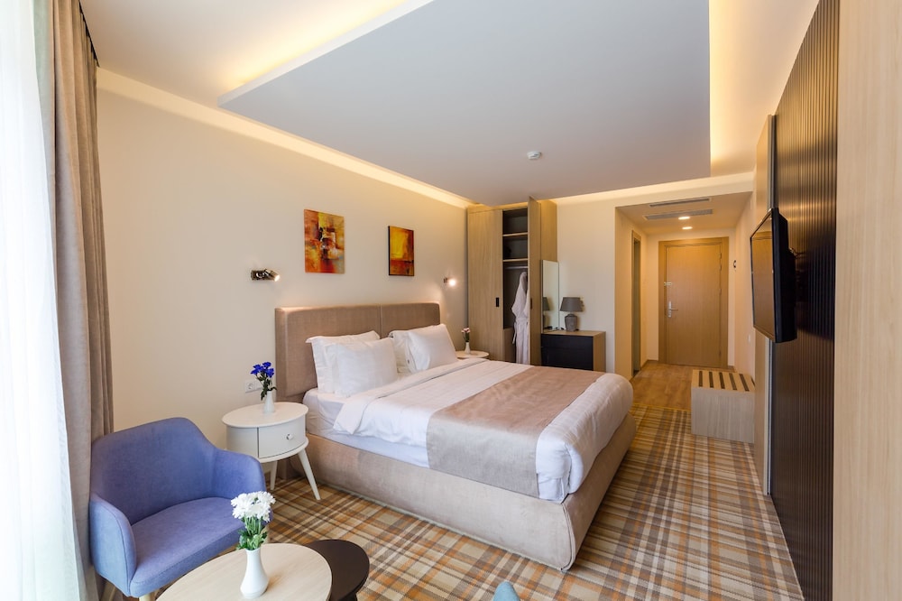 Best Western Premier Batumi 9