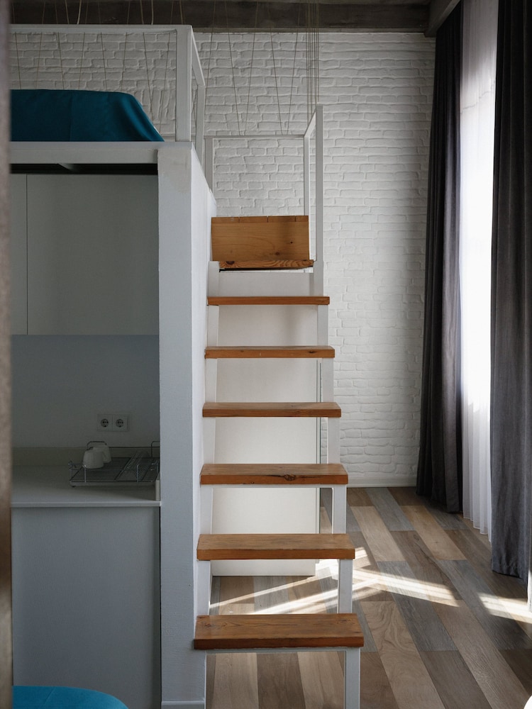 Mariinsky Aparthotel 22