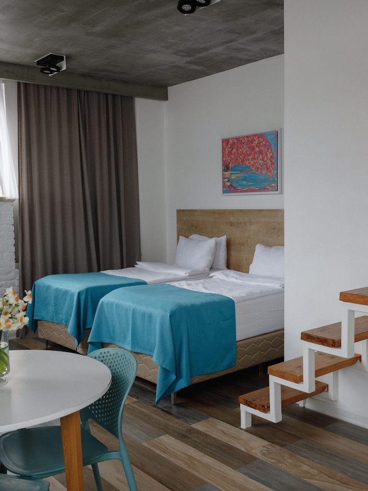 Mariinsky Aparthotel 16