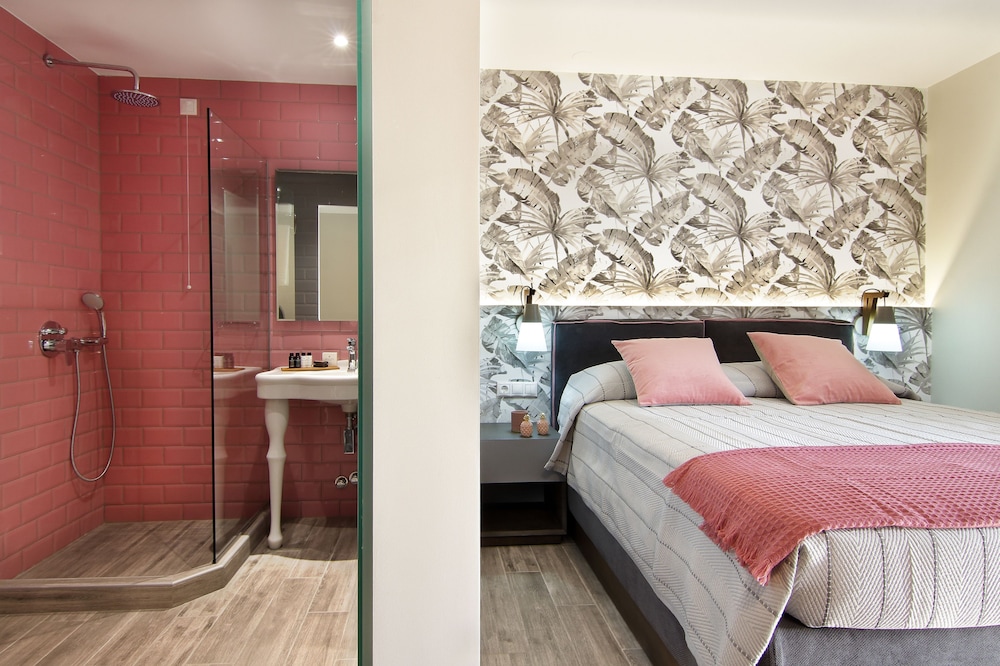 Maison 66 Riviera Hotels 12