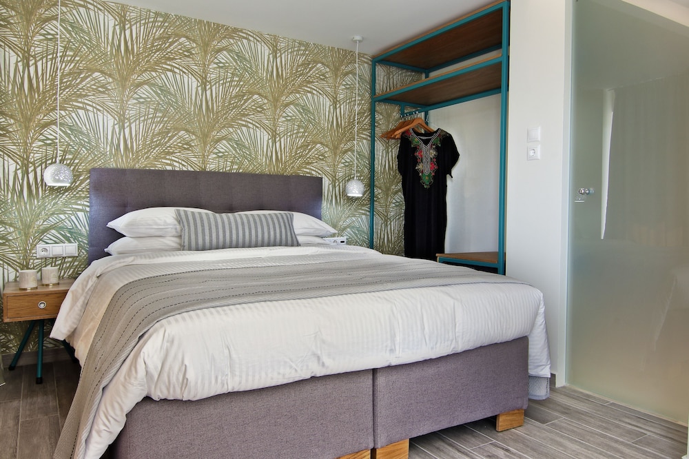 Maison 66 Riviera Hotels 8