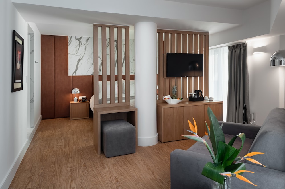 Elia Ermou Athens Hotel 19