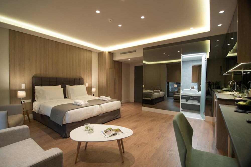 Athens Platinum Rooms And Suites 23