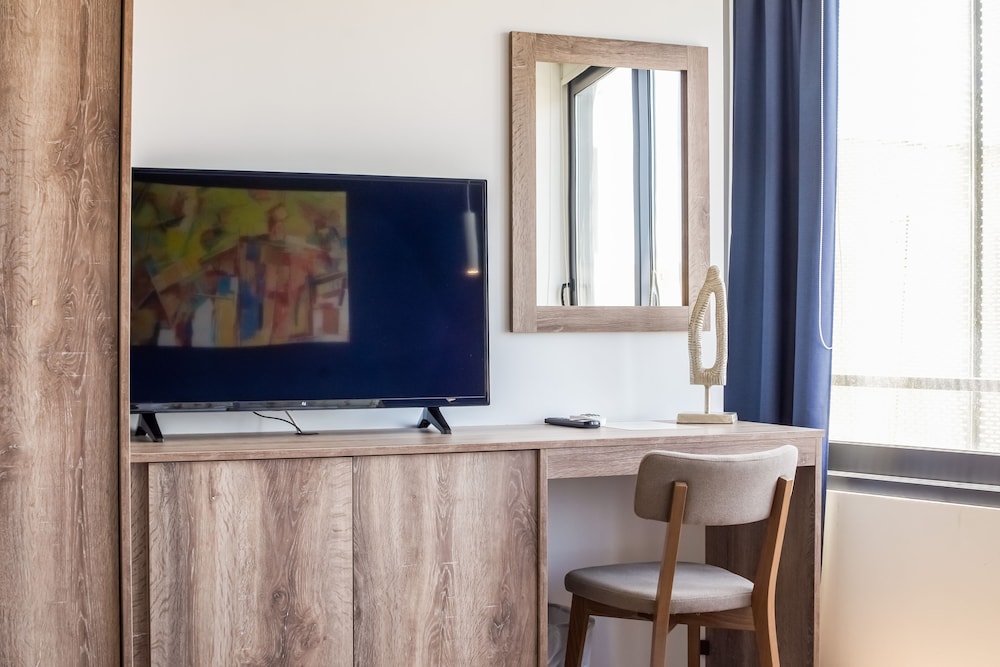Iasonos Suites Athens 23