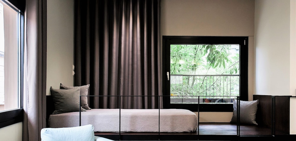 Greece U Around Athens Thissio Suites 6