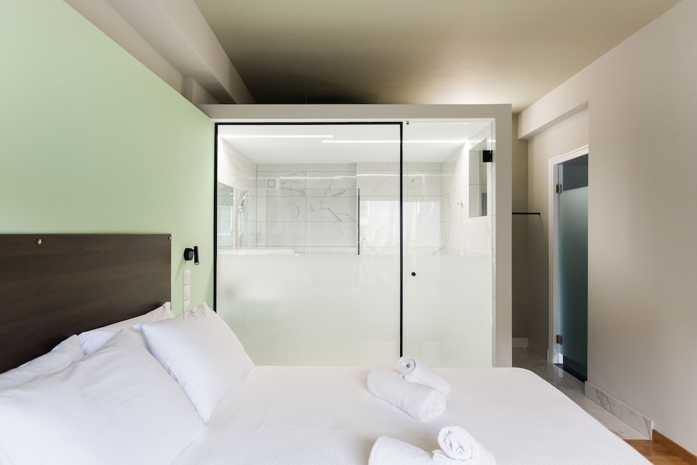 Greece U Around Athens Thissio Suites 20