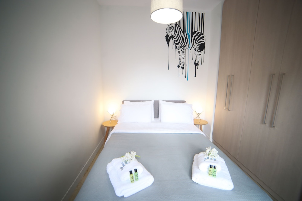 Formionos Morum City Hotel 3