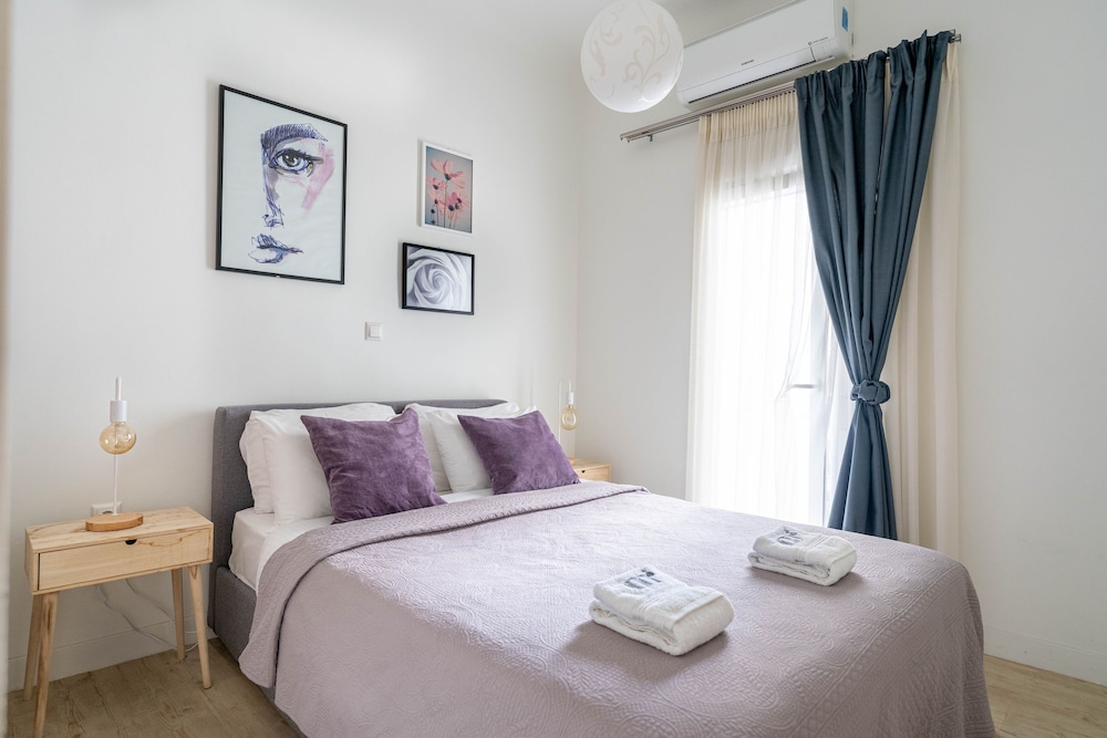 Formionos Morum City Hotel 24