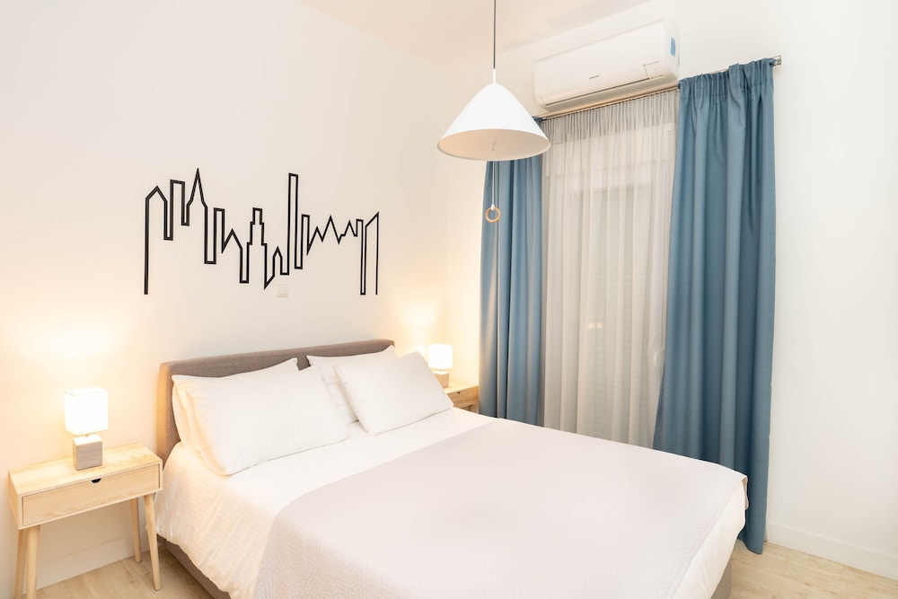 Formionos Morum City Hotel 16