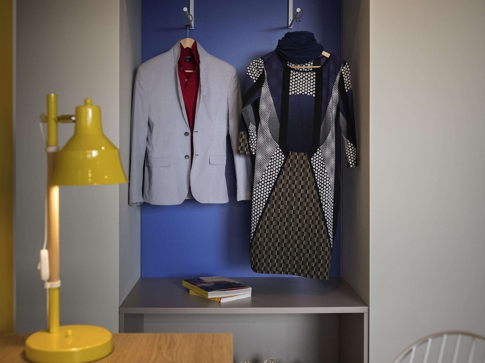 Ibis Styles Athens Routes 24