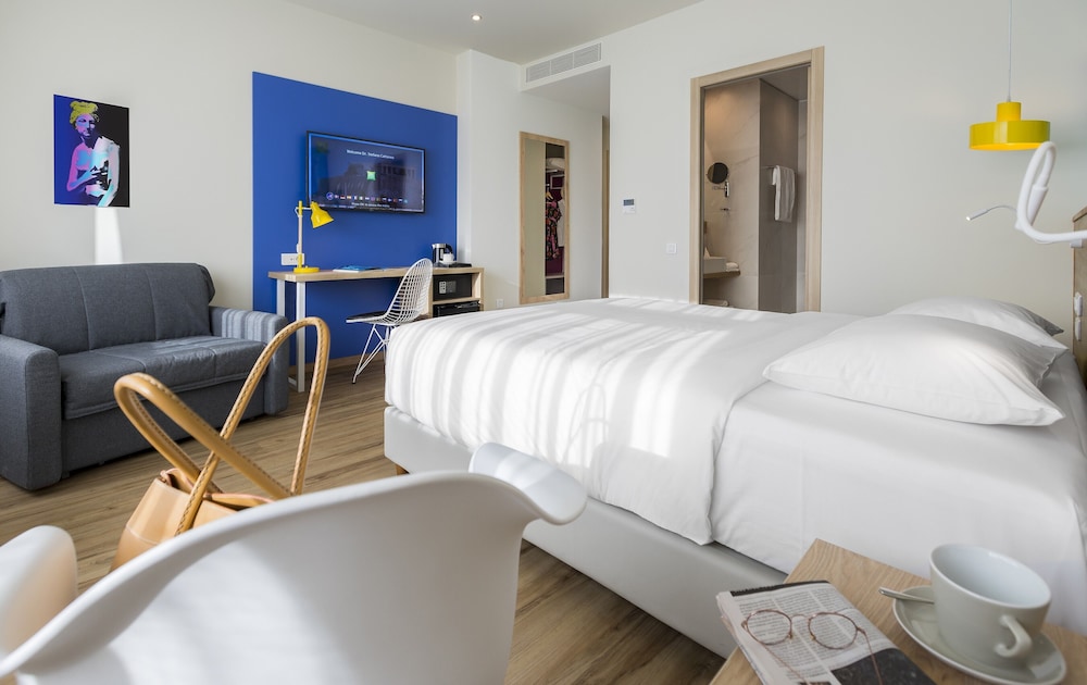 Ibis Styles Athens Routes 5