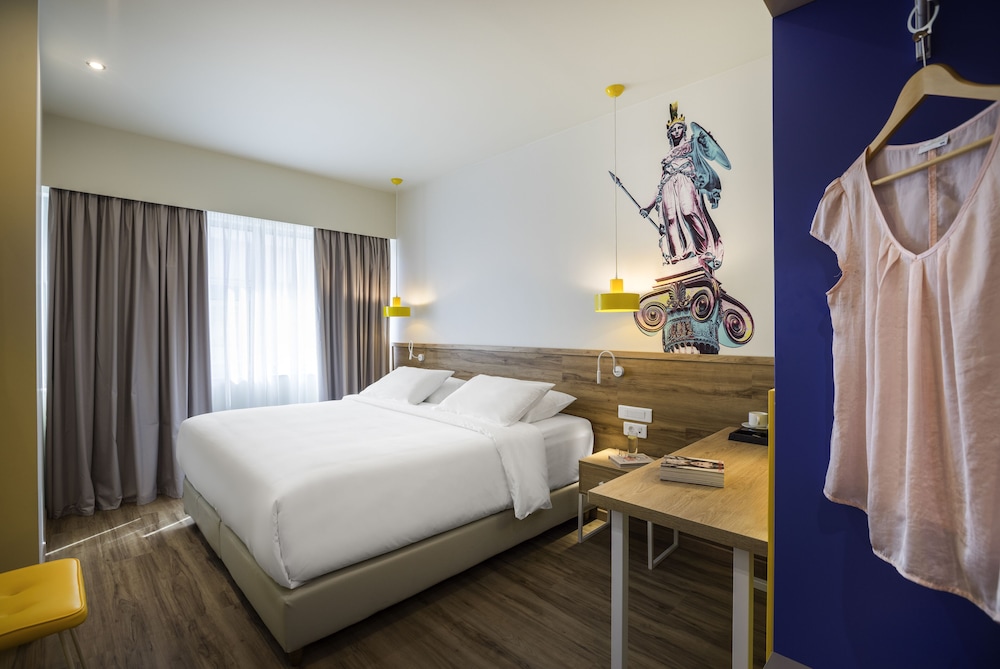 Ibis Styles Athens Routes 15