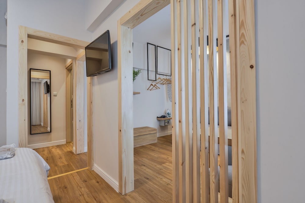 A.P. Acropolis View Apartments 7