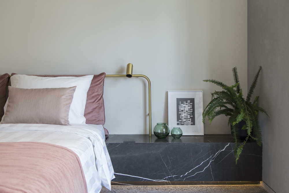 Perianth Hotel 12