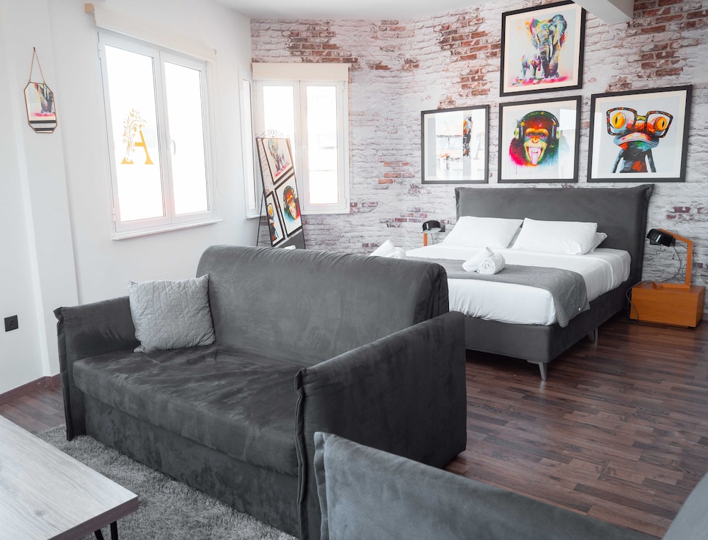 The Athens Edition Luxury Suites 21