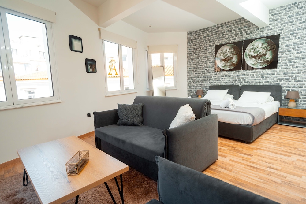 The Athens Edition Luxury Suites 18