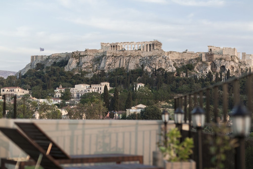 The Athens Edition Luxury Suites 1