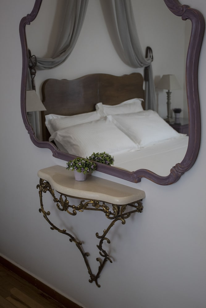 Athens Koukaki Boutique Apartments 11