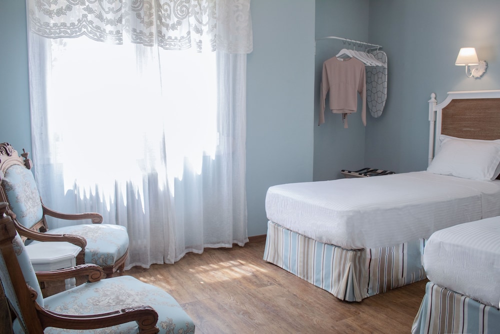 Athens Koukaki Boutique Apartments 4