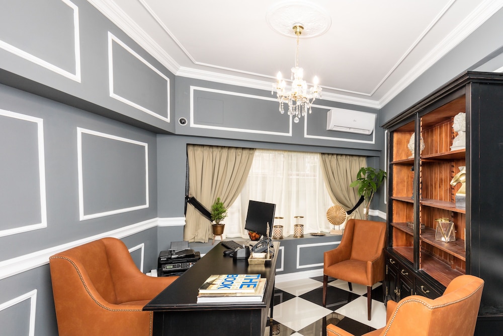 Athens Mansion Luxury Suites 3