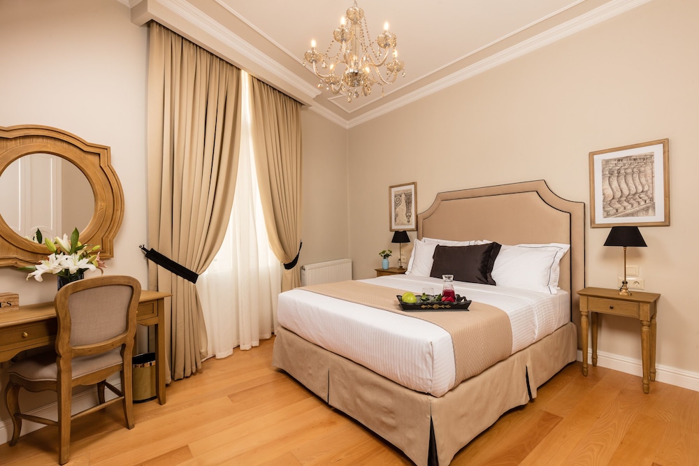 Athens Mansion Luxury Suites 5