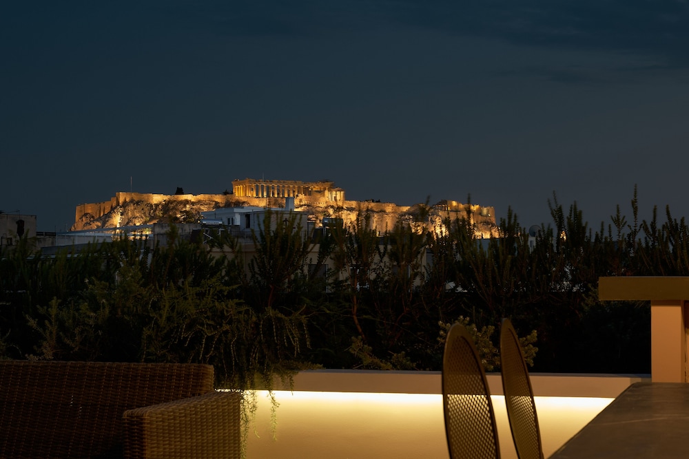 Athens Mansion Luxury Suites 1